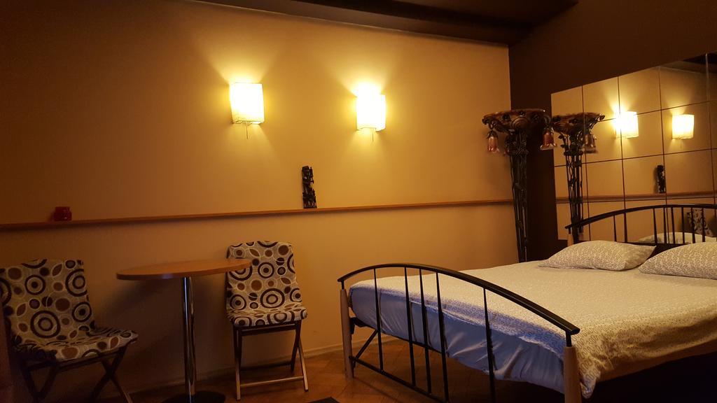 Hospitality Centrum- River Букурещ Екстериор снимка