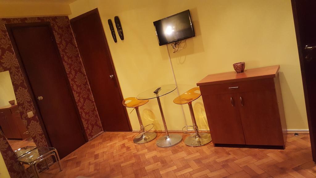 Hospitality Centrum- River Букурещ Екстериор снимка