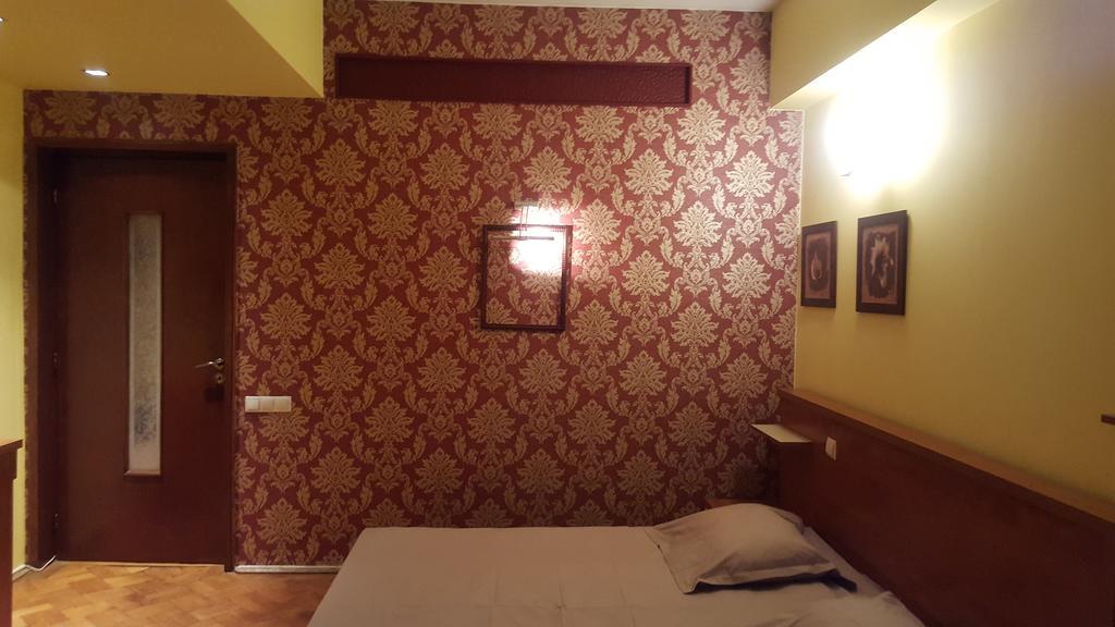 Hospitality Centrum- River Букурещ Екстериор снимка