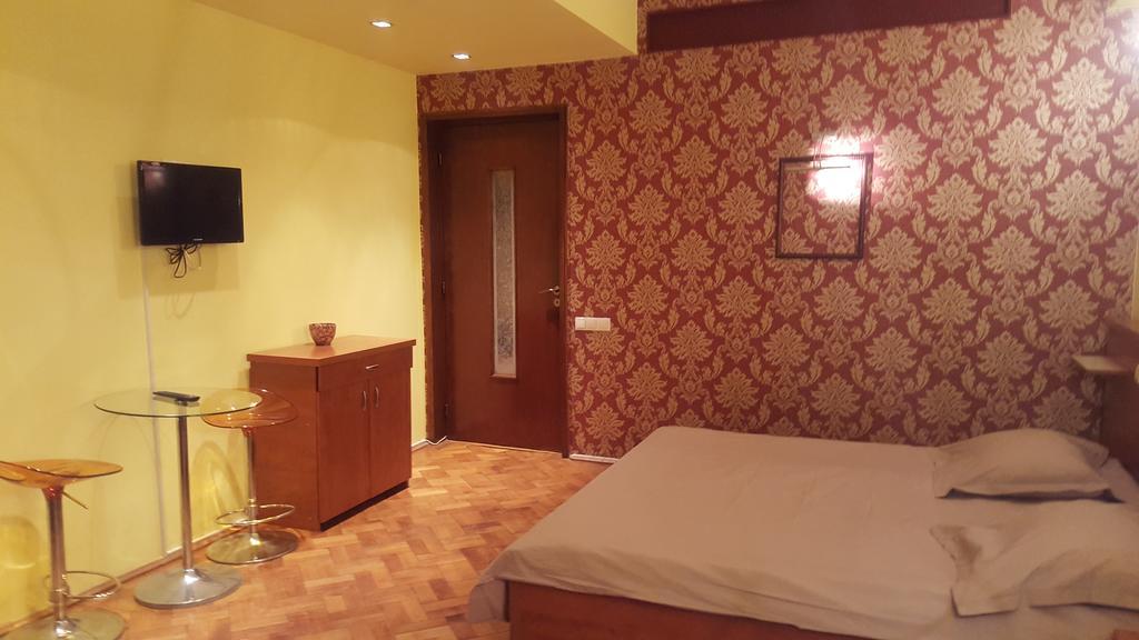 Hospitality Centrum- River Букурещ Екстериор снимка