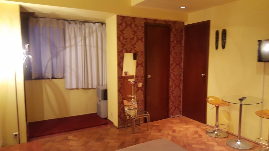 Hospitality Centrum- River Букурещ Екстериор снимка